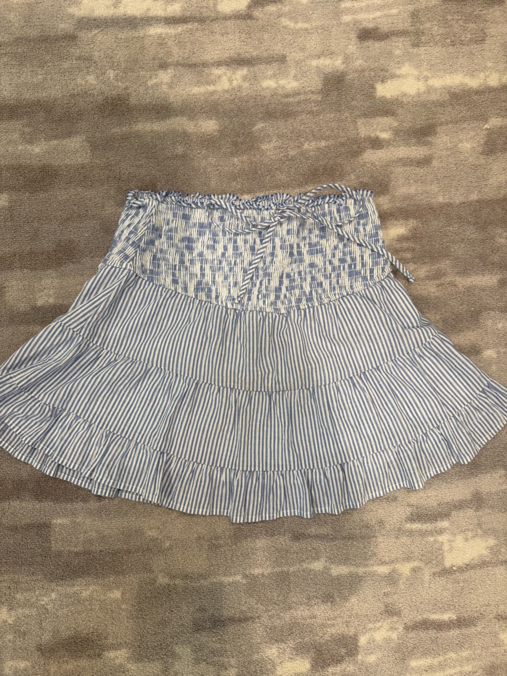 Blue & White Striped Smocked Waist Tiered Mini Skirt size small